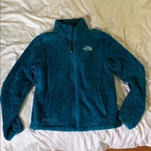 women’s medium fuzzy north face zip up